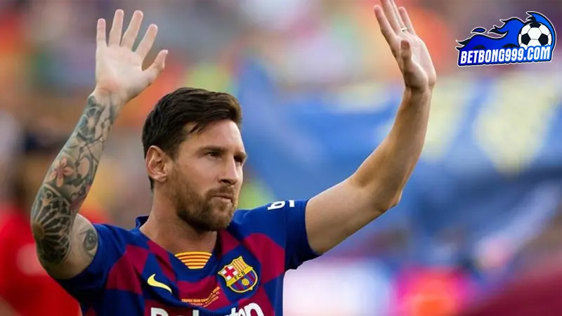 Barcelona đang làm việc với các nhà tài trợ để cho phép họ tái ký hợp đồng với Messi