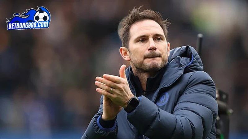Frank Lampard đã trở lại Chelsea sau khi Graham Potter bị sa thải.